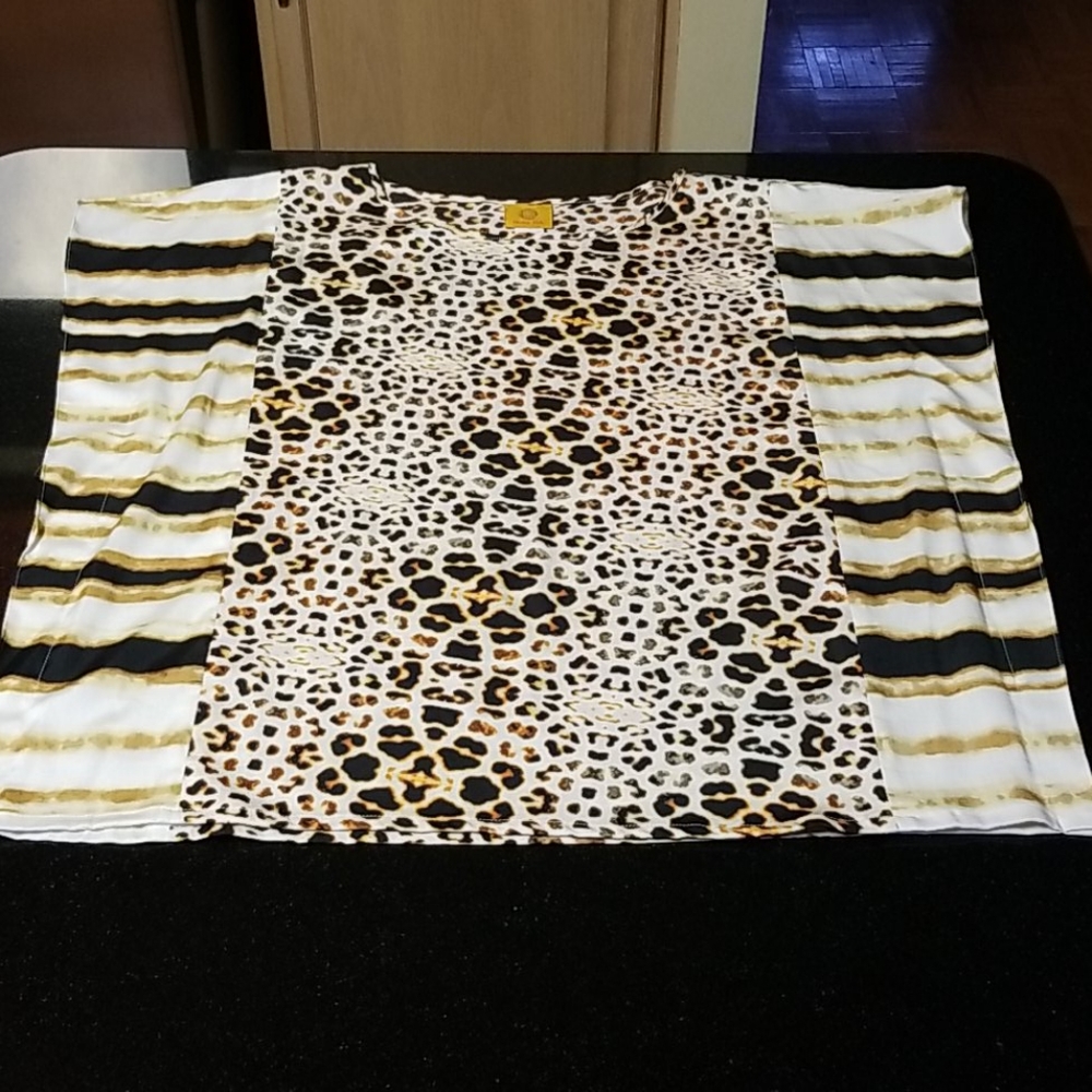 Ruby Rd. Top - Picture 5 of 9